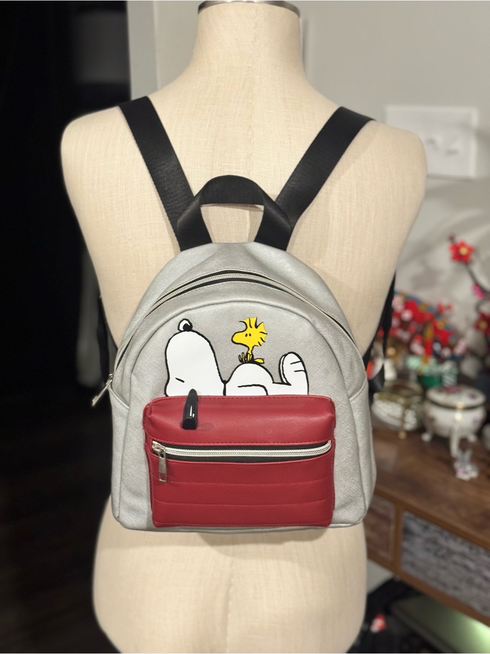Bioworld Peanuts Snoopy & Woodstock Doghouse Mini Backpack